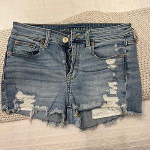 Women’s jean shorts.